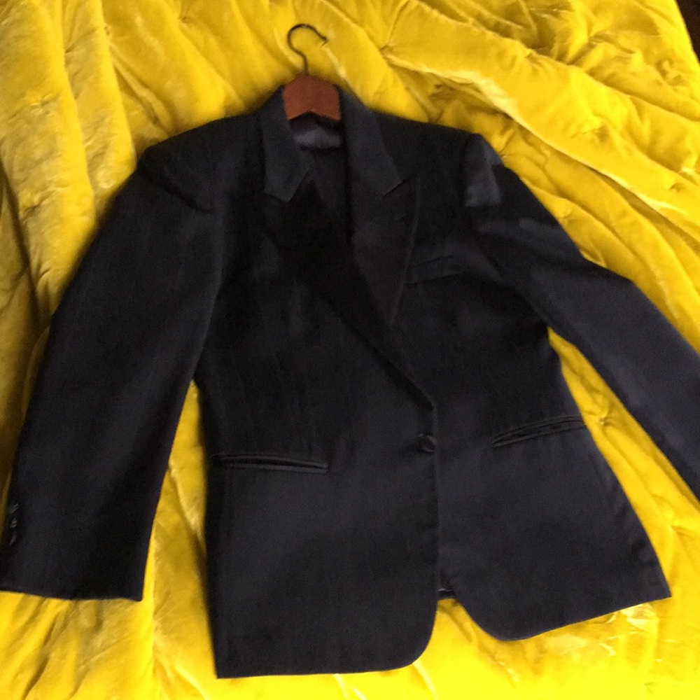 Christian Dior Monsieur men Tuxedo.          Jacket 39 S Adjustable pants 33-35